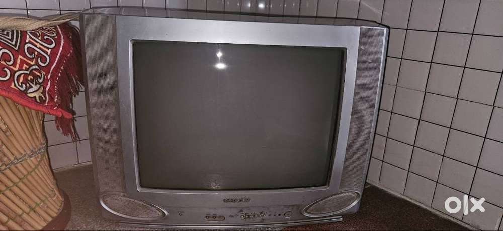 Colour Tv old type