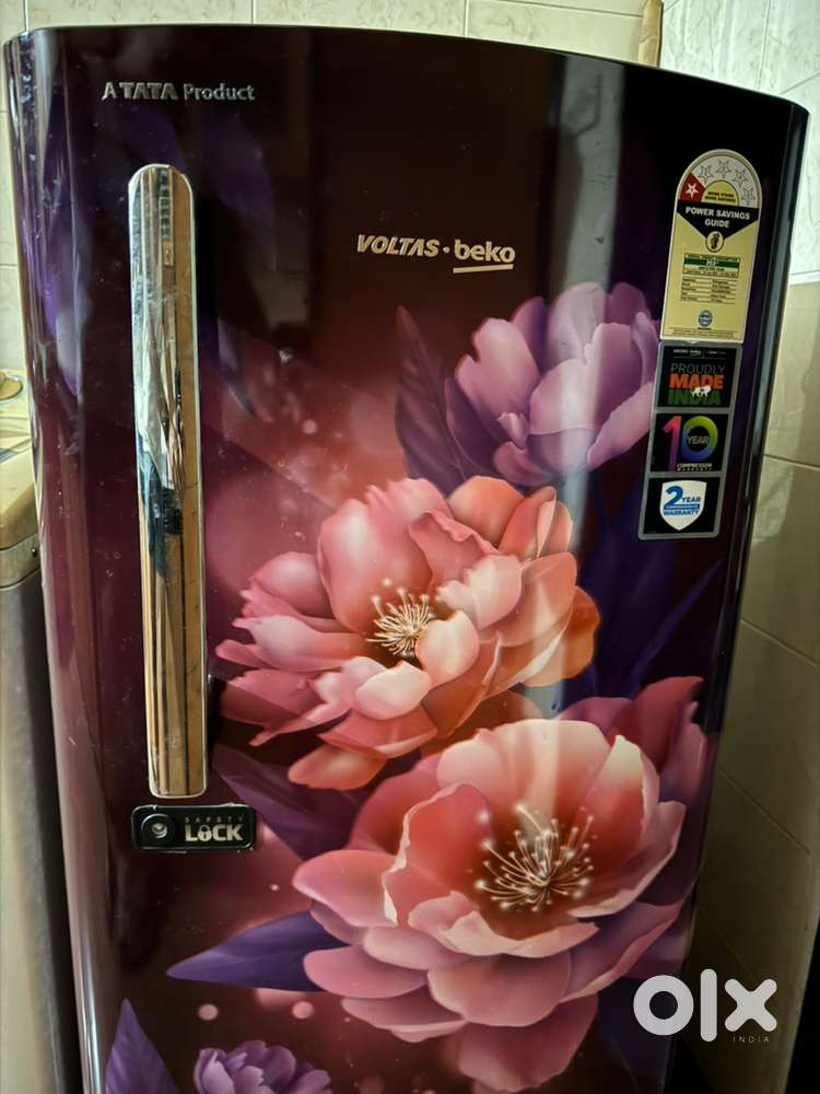 Fridge Voltas Beko