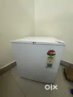 LG single door mini refrigerator