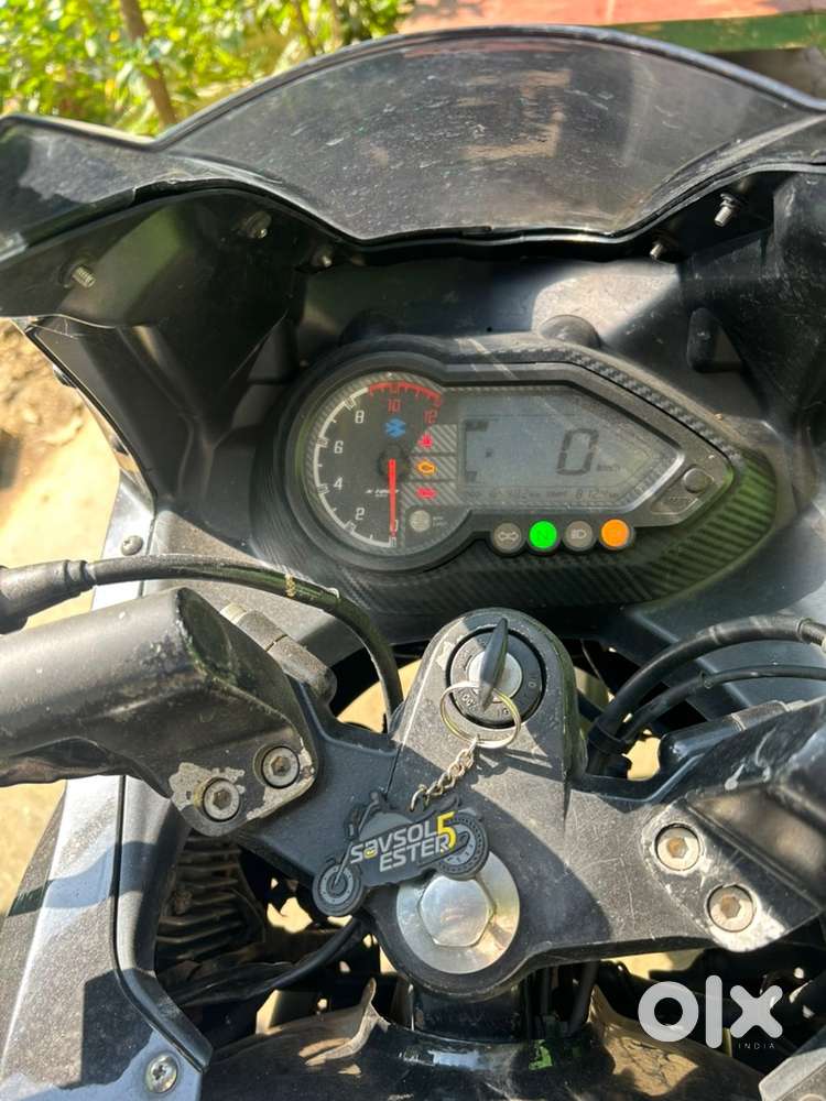 Bajaj Pulsar 220 f model 2020