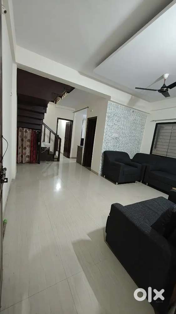 3 bhk double storey flat with big space and ventilation in the room