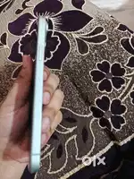 I phone 15 plus with big screen and long battery