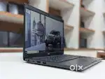 Gently used Laptop ! Dell Latitude 5300  i5-8th Gen  8GB  256GB 13