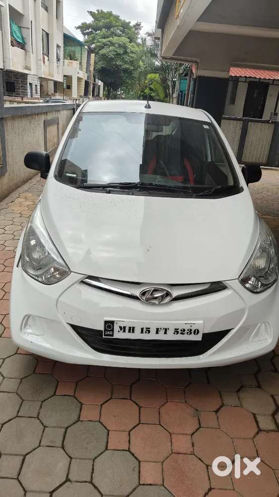 Hyundai EON 2017 Petrol Well Maintained