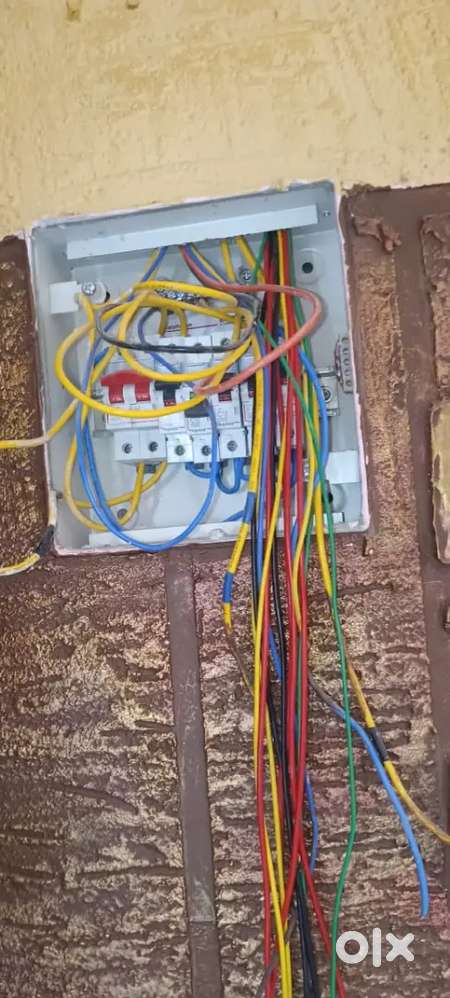 Electrician, with Good work & service, good staff