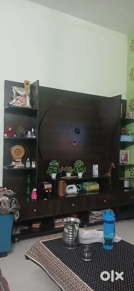 TV UNIT for sale. New condidtion.