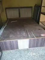 King size bed