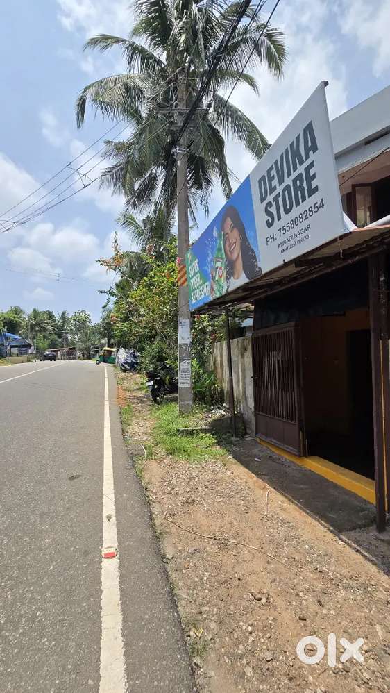 Shop for rent near cet