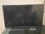 32 inches 1 year old tv for sale