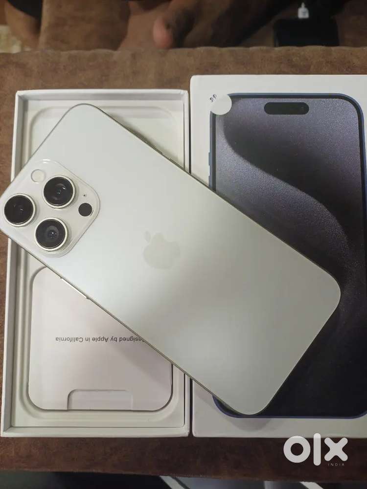 USA IMPORT MOBILE IPHONE REFURBISHED AVAILABLE 15 PRO MAX MULTI COLOUR