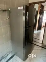 Fully functional fridge LG double door