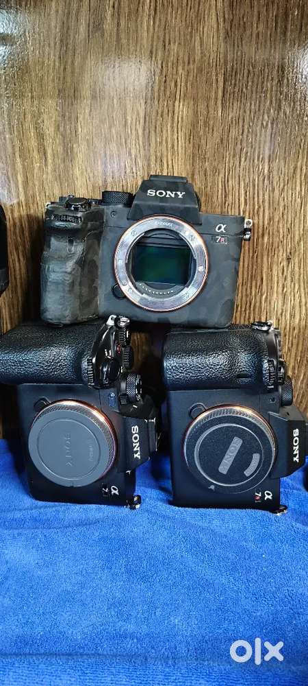 Sony 7r4 2 body's Sony 7Miv 2 body's sale
