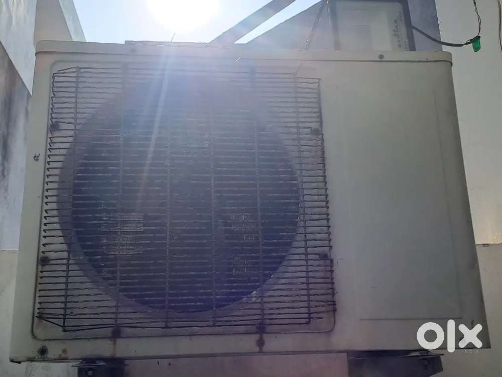 Godraj ac best Qwalti