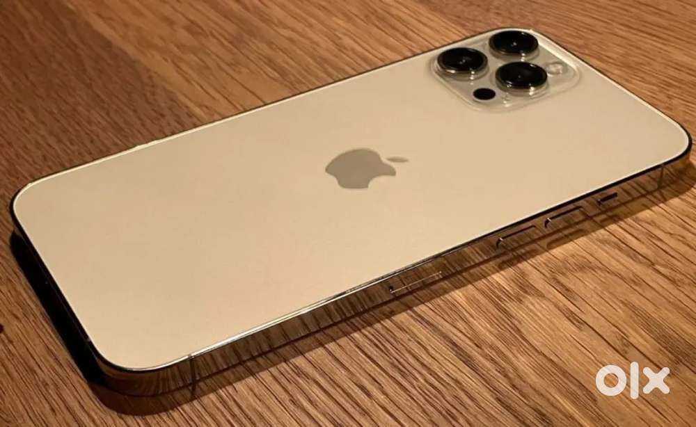 Iphone 14 pro gold 1 TB storage