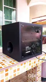 YAMAHA Powered front firing Subwoofer