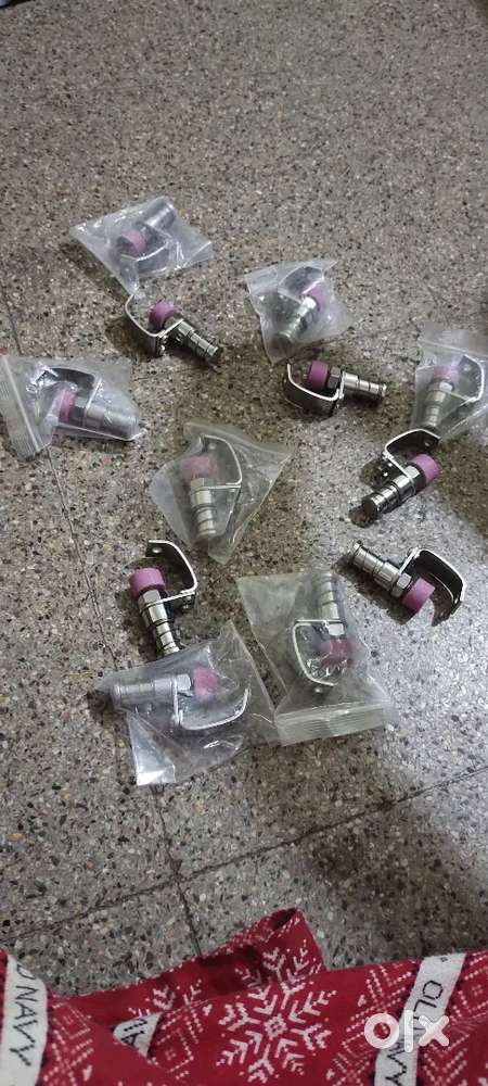 Knife sharpening assembly for industry and cloth cutting