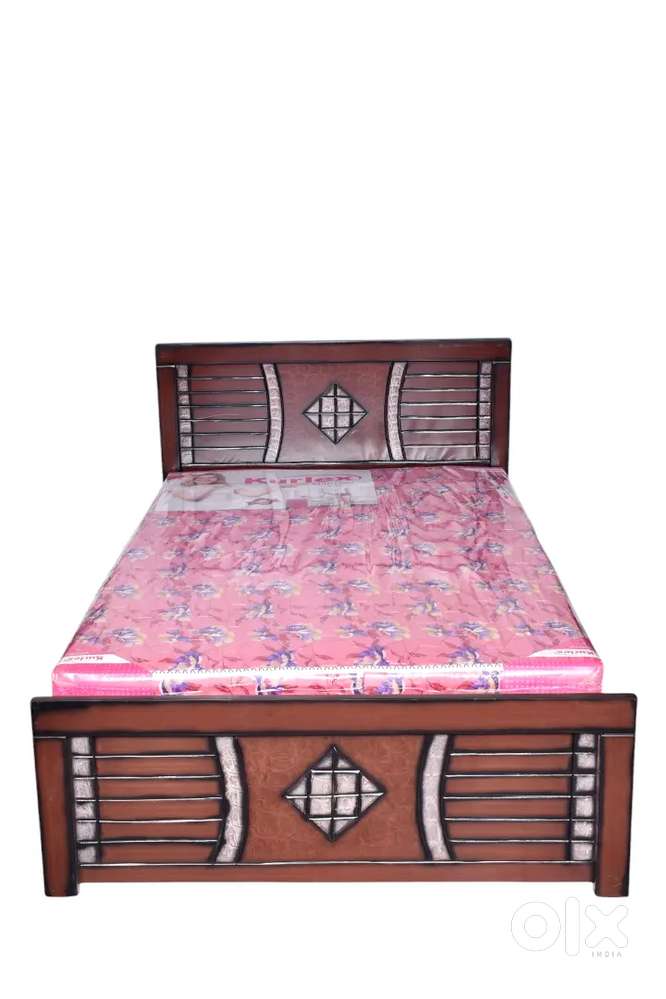 Cot without storage 4250/- for 4 X 6 size