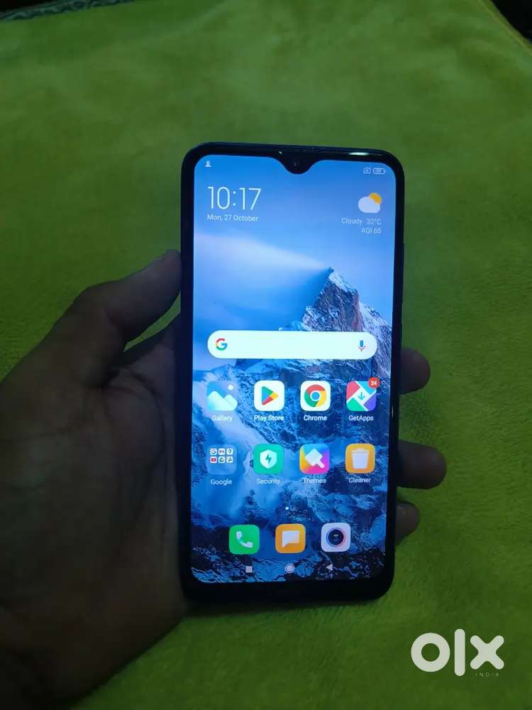 Good condition Xiaomi 8A Dual@3999
