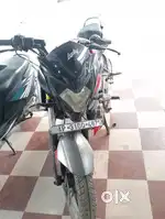 Bajaj pulser