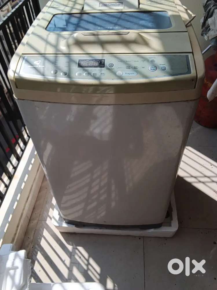 Samsung 6.2 kg top load washing machine, dressing table and bean bag