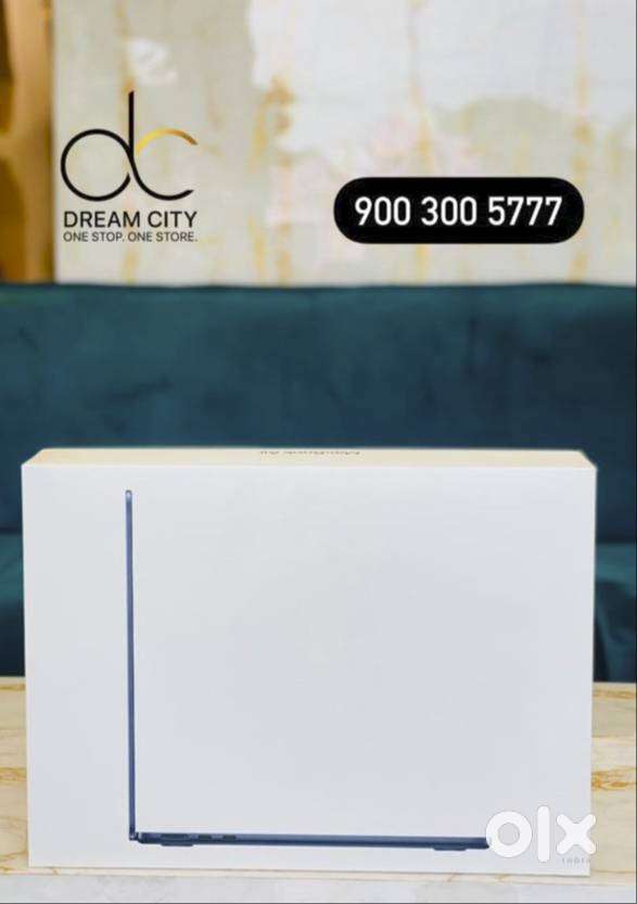 MACBOOK AIR M4 13INCH 16512GB BRAND NEW WITH 1 YEAR WARRANTY