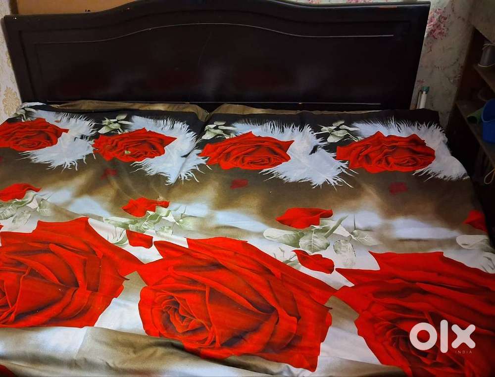 Teakwood Double Bed 6'x8 feet