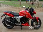 Apache RTR 160 4V
