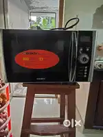 Old Working condition Microwave oven for sale