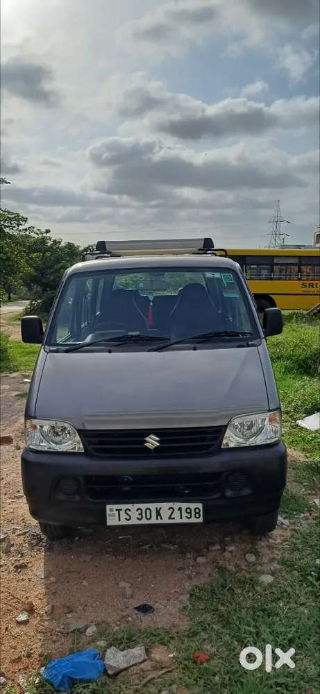 Maruti Suzuki Eeco 2022 Petrol Well Maintained