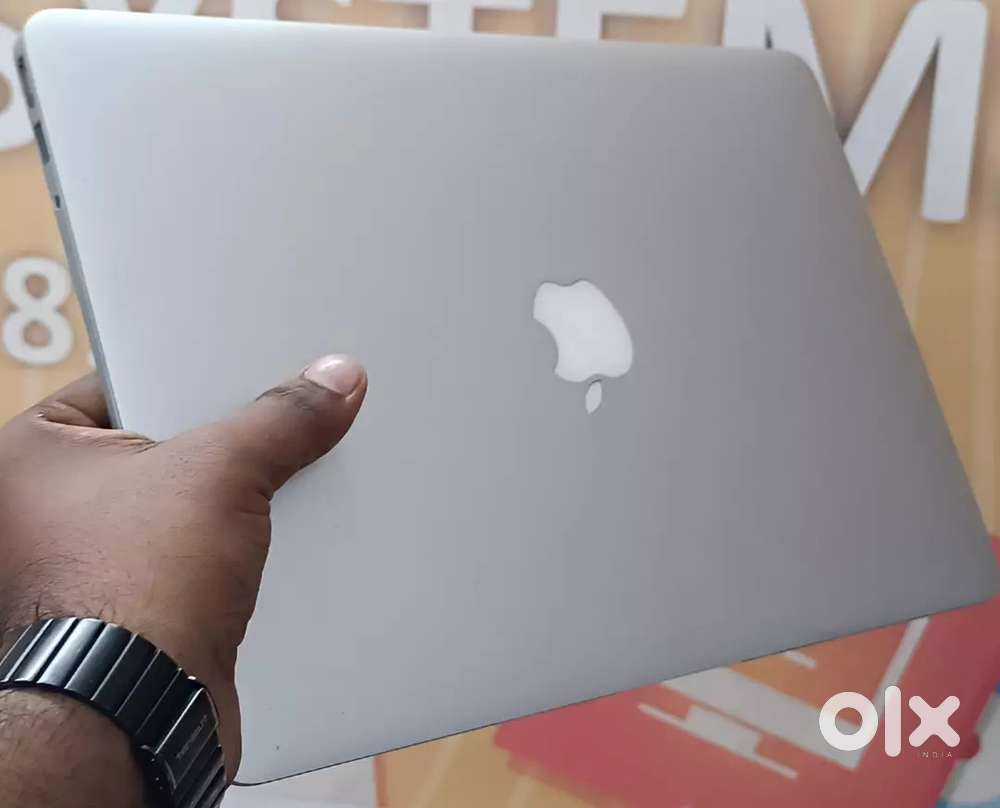 Laptop available for just start 4999,