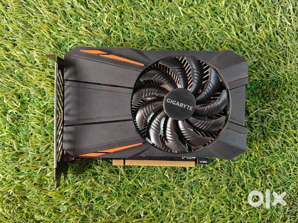 ◼️ Gigabyte AMD RX 560 4GB DDR5 Graphic Card