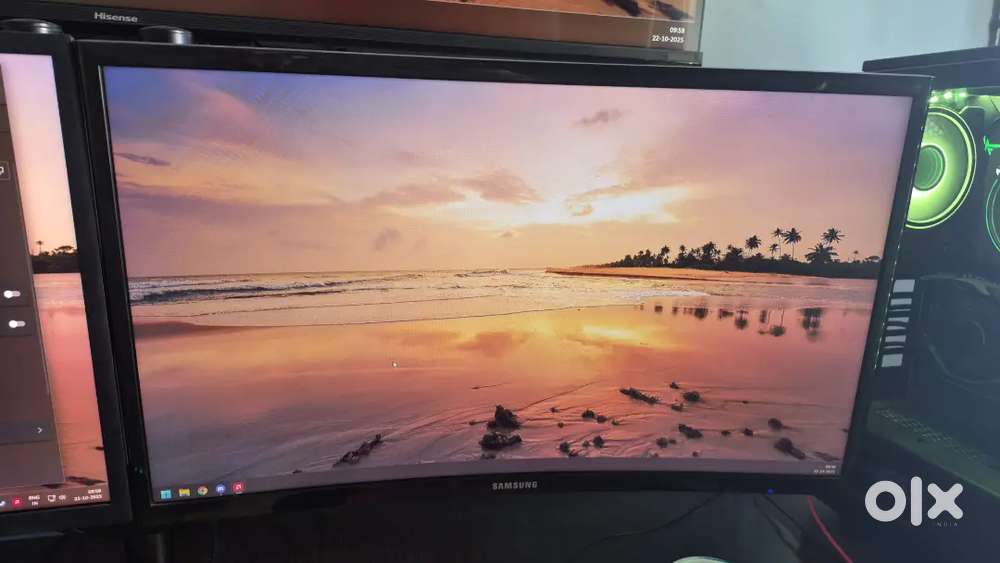 24 inch Samsung Curved monitor