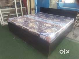 Free mattress with double bed on primium quality