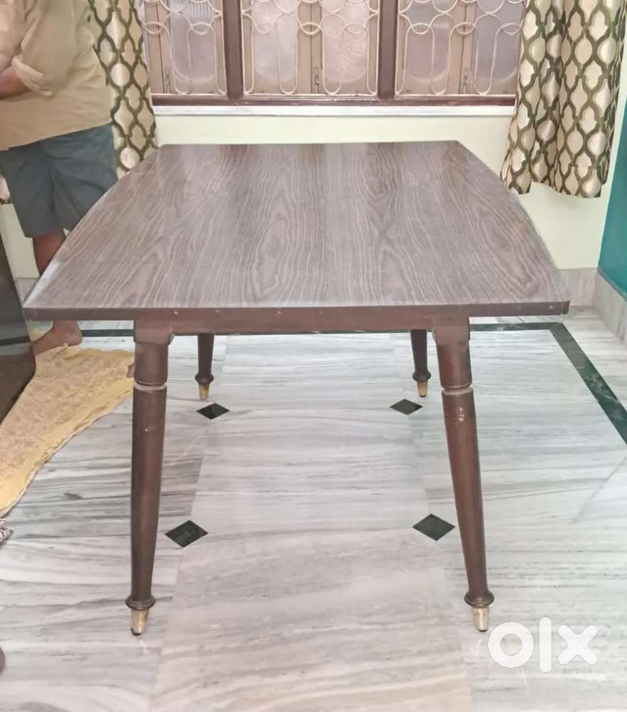Dining table with chairs