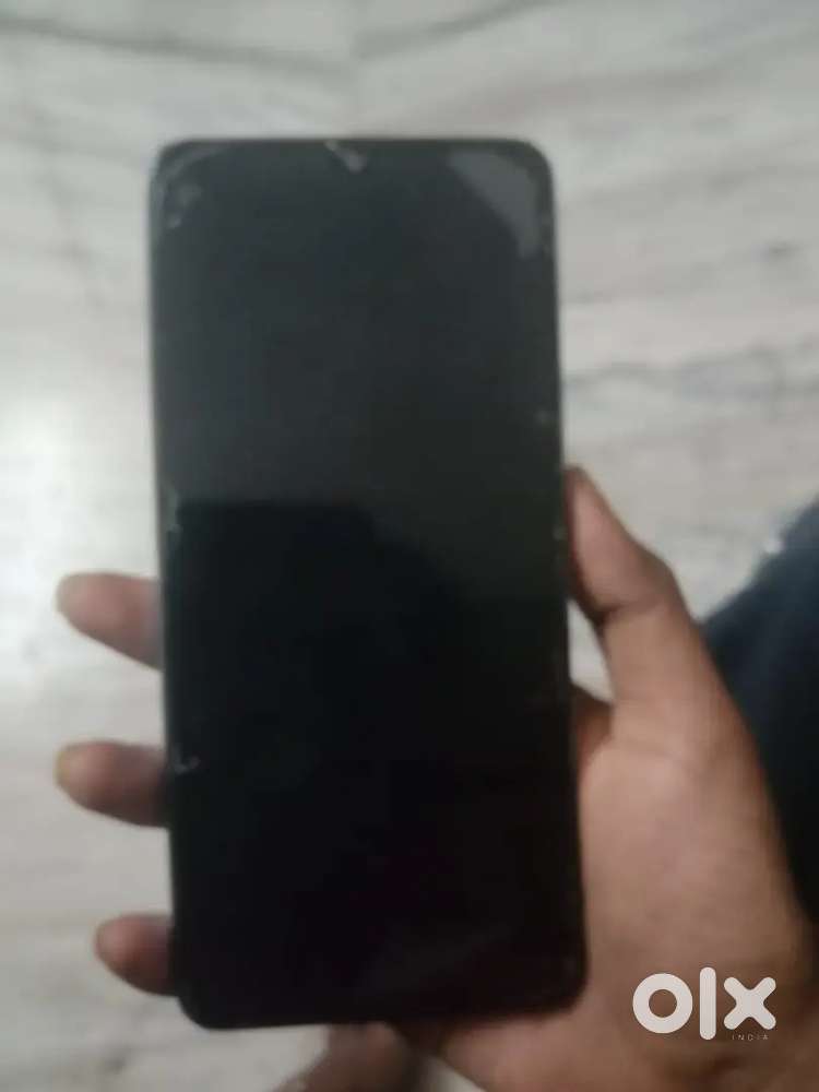 Android version 15, 2.2 GHz snapdragon695octocore ram 12Gb strge128gb