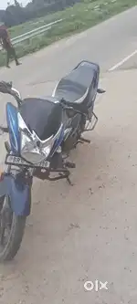 New condition me aur acha bike h ak dum show room prosnel use h