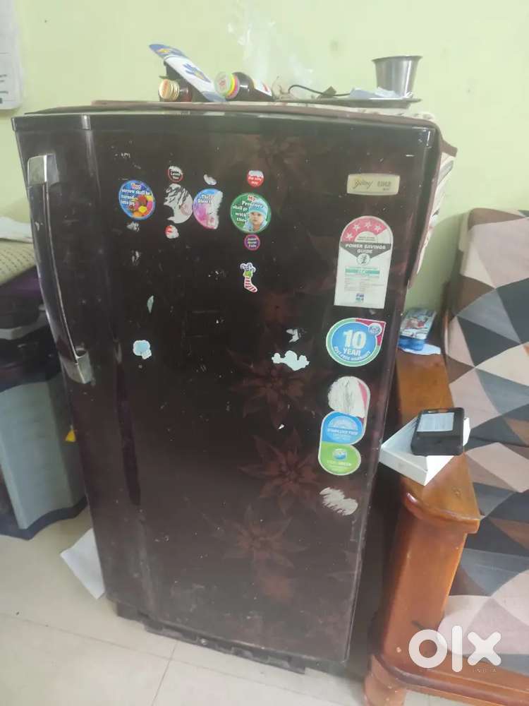 Single door fridge