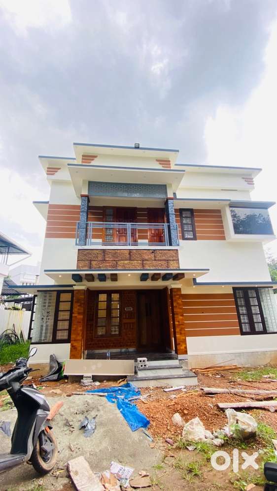 NEW 3 BHK HOUSE FOR SALE @CHEMBOOR