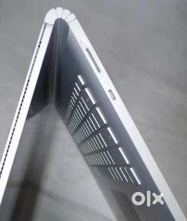 Microsoft Surface Book 3 15 Silver i7-1065G7 32GB 512GB Windows 10pro