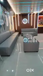 Only 2 month old sofa 2 with table