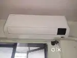 Samsung 1ton good condition