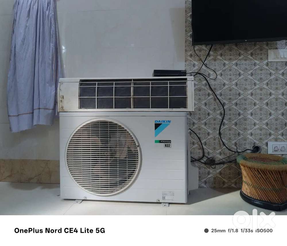 Daikin ac good condition