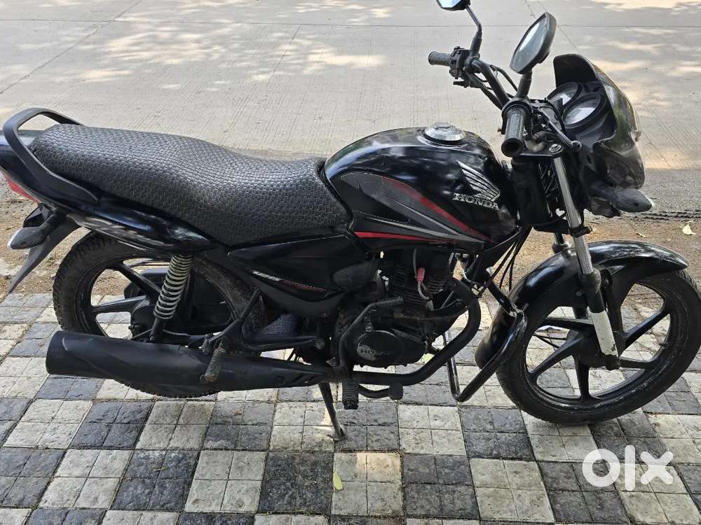 Honda CB shine 2014  model 1st owner top condition