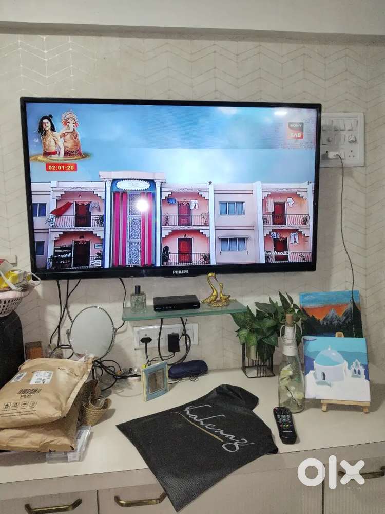Philips 48 inches TV