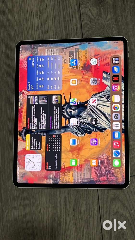 Apple ipad pro M4 brand new clean condition