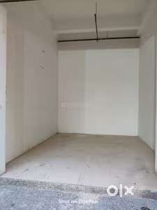 First floor shop for rent