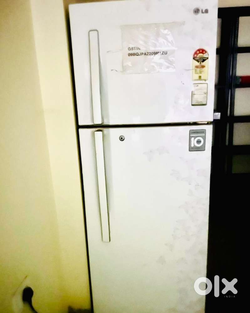 LG Fridge with smooth condition