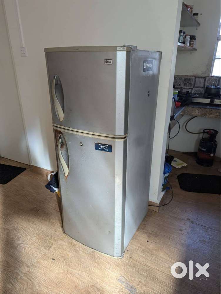 LG DOUBLE DOOR FRIDGE