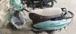2017 model hai jis ko leni hai wahi msg kare