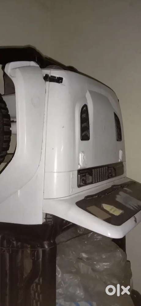 Police Baby car complete working condition only starring missing